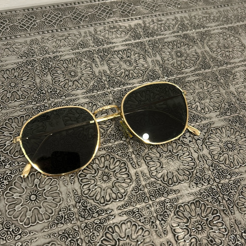 Illesteva Sunglasses